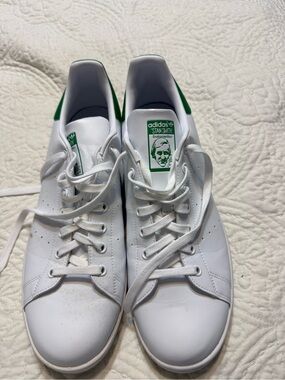 Men’s Adidas size 13 Stan Smith White Sneakers with Green Heel Tab
